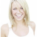 veneers_abroad_woman